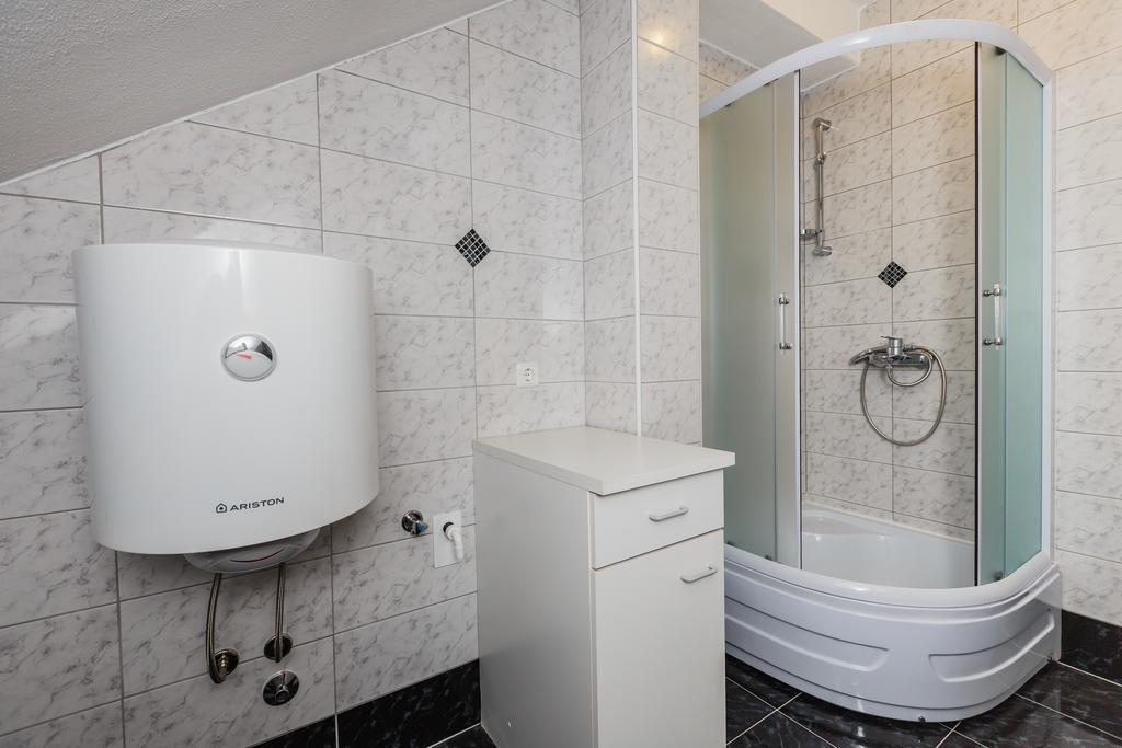 Apartment Anna Kaštela Kültér fotó