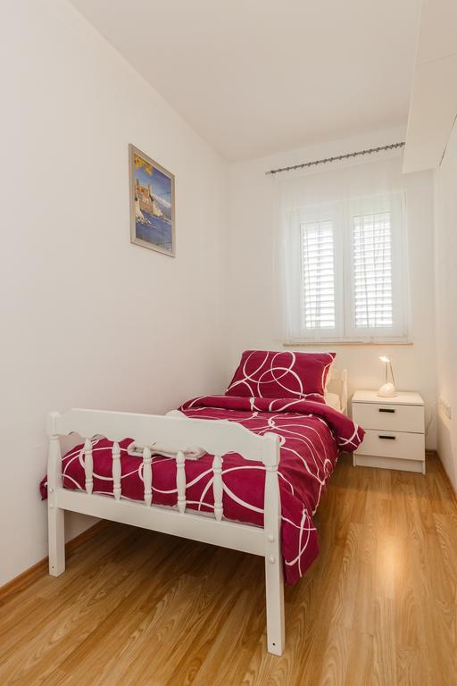 Apartment Anna Kaštela Kültér fotó